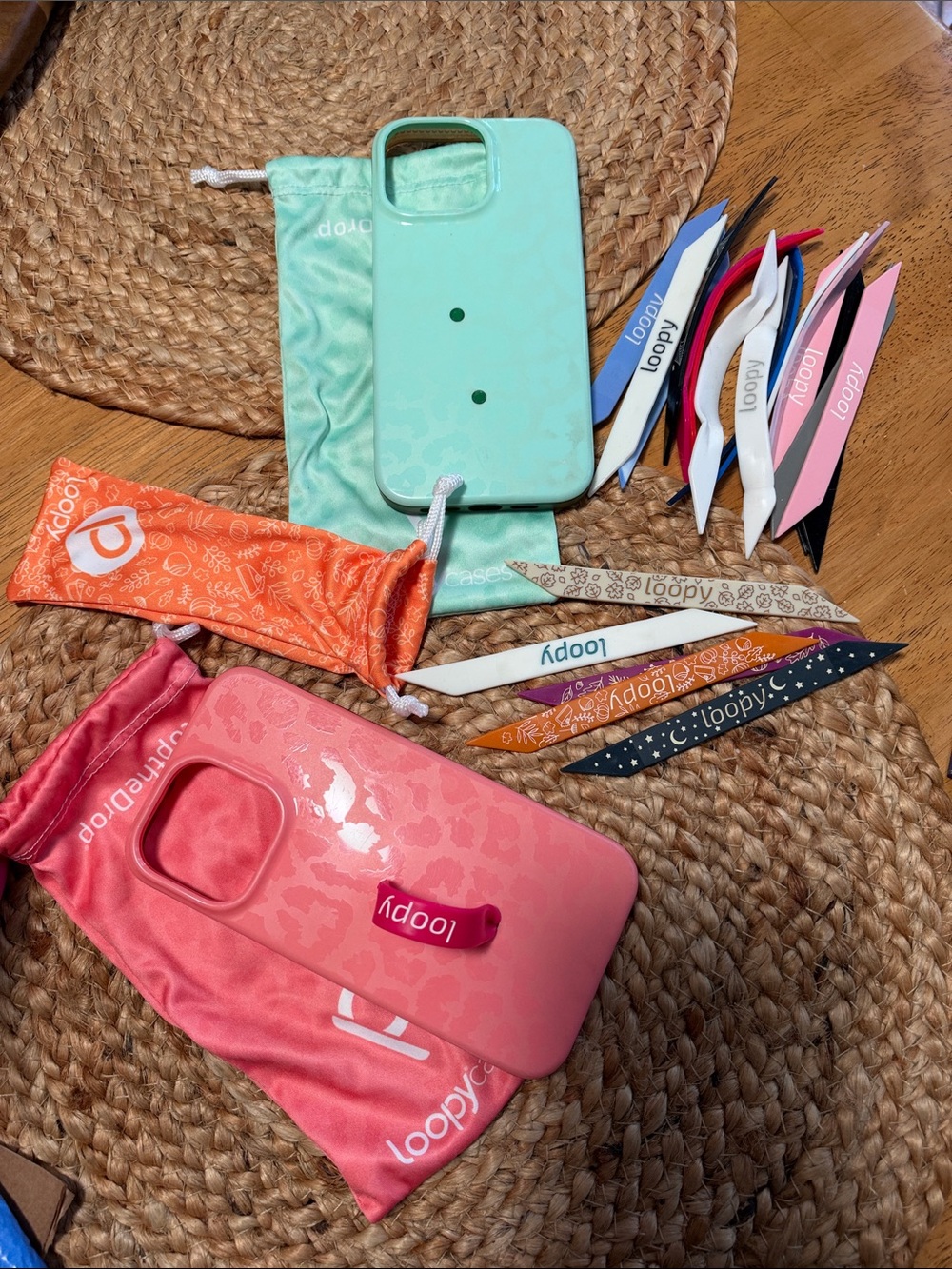 Loopy Case iPhone 14 Pro Max in Mint Green, Coral Pink & Orange Accessories
